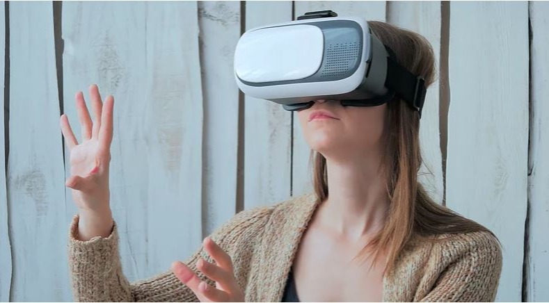 patient-in-VR-1_edited